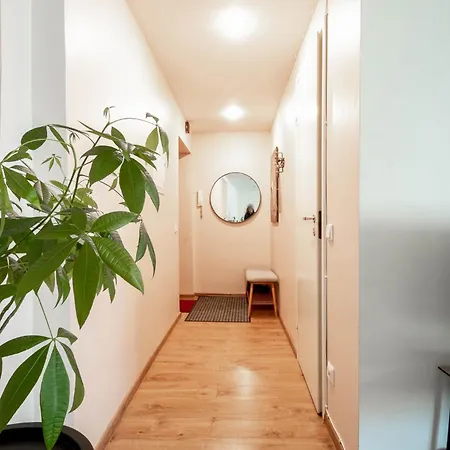 Apartamento Tiigi Str Flats Beside Old Town, Parking *