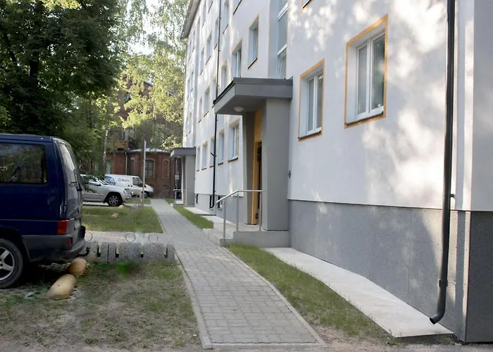 Tiigi Str Flats Beside Old Town, Parking